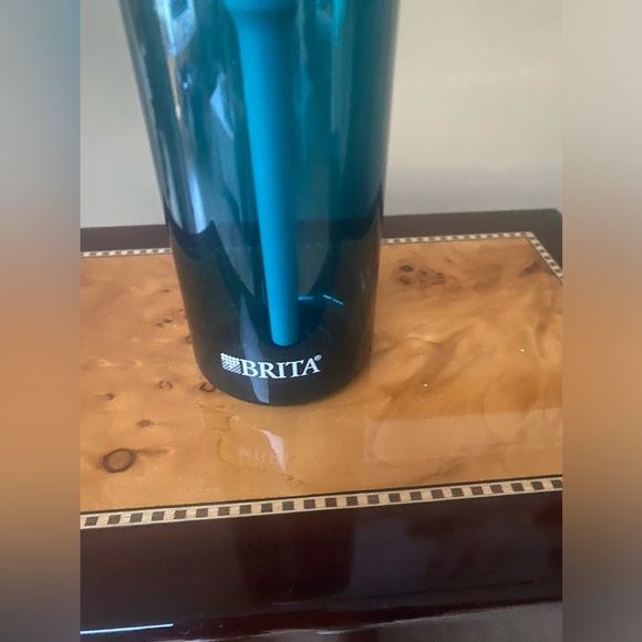 Brita Filter Water Bottle - Picture 2 of 6